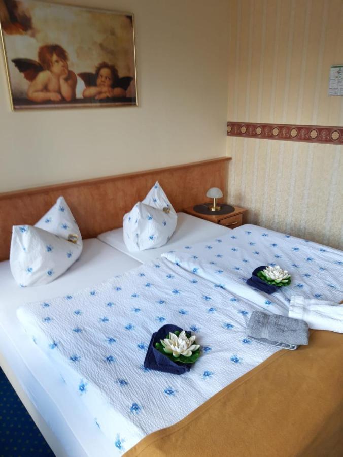 Hotel Zur Altstadt Целле Екстер'єр фото